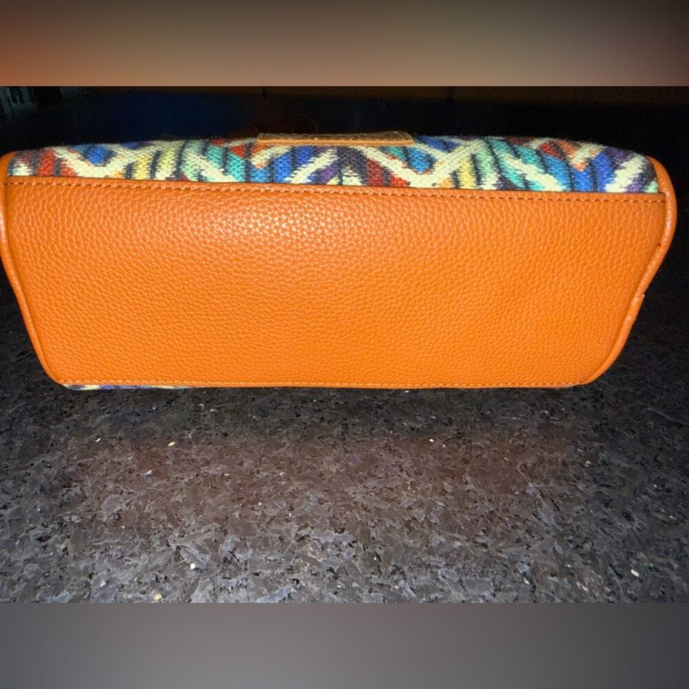 NEW WRANGLER CANVAS MULTICOLORED SOUTHWESTERN SATCHEL HANDLES & DETACHABLE STRAP - Picture 9 of 16